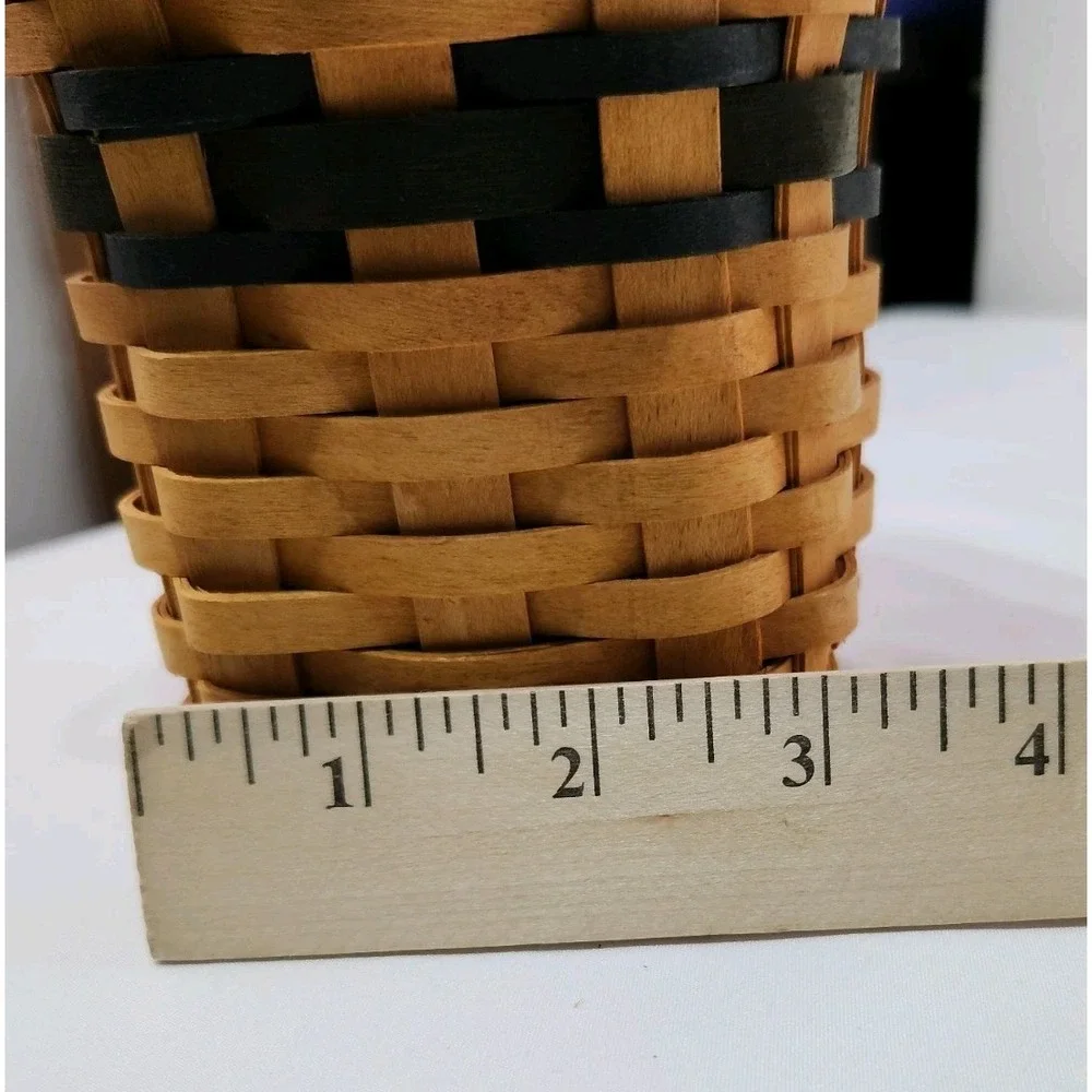 Longaberger 2001‎ Collectors Club Renewal Basket